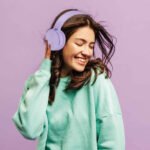 Laser Wireless Foldable Headphones (Purple) - Image 2