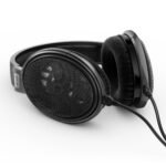 Sennheiser HD650 Open-Back Wired Over-Ear Headphones - Image 4