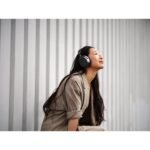 Sennheiser Momentum Wireless 4 (Graphite) Over-Ear ANC Headphones - Image 7