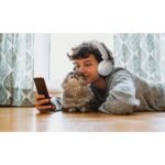 Philips TAH2209 Wireless On-Ear Headphones (White) - Image 11