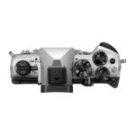 OM SYSTEM OM-5 Mark II Mirrorless Camera with 14-150mm f/4-5.6 II Lens (Silver) - Image 8