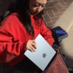 Apple MacBook Air 13-inch with M4 Chip, 256GB/16GB (Midnight) - Image 8