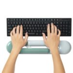 Kensington Duo Gel Keyboard Wrist Rest Green - Image 3
