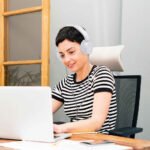 Laser Wired On-Ear Headphones (Gray) - Image 2